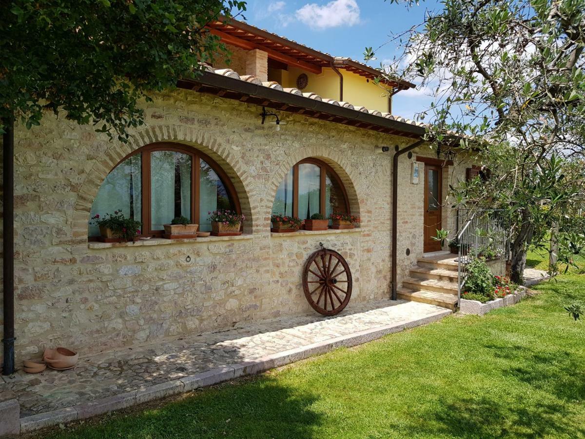Agriturismo Arcobaleno Della Torretta Giano dellʼUmbria エクステリア 写真